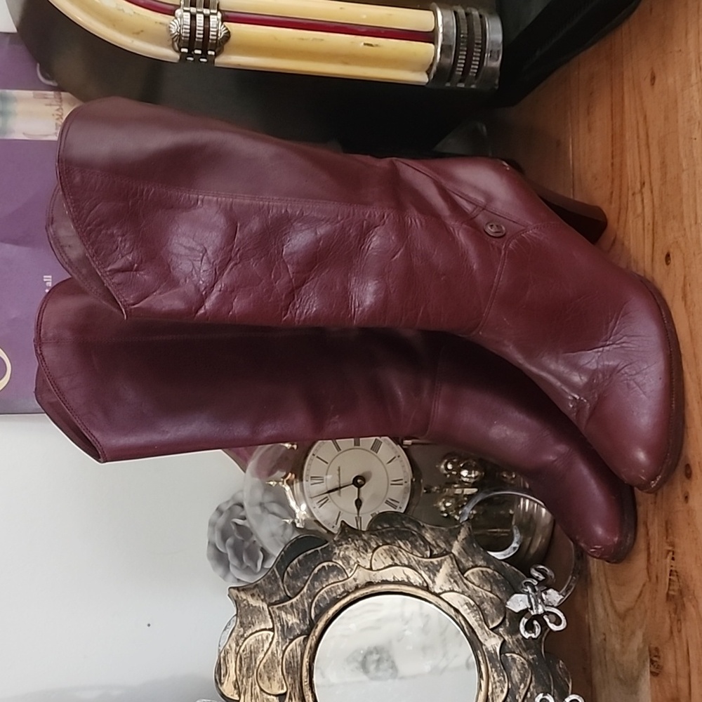 Vintage 80s heeled boots